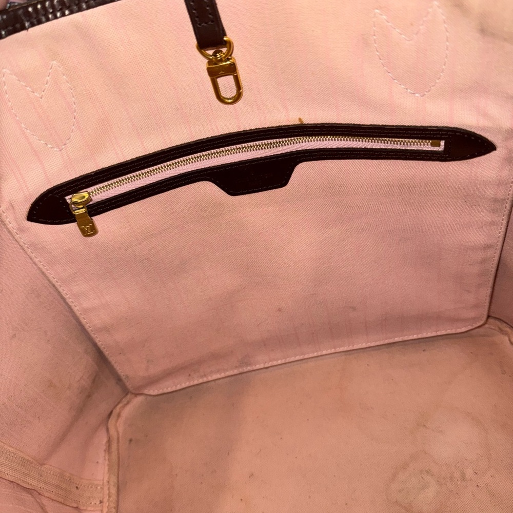 Louis Vuitton Damier Ebene Neverfull MM Tote - Picture 9 of 11